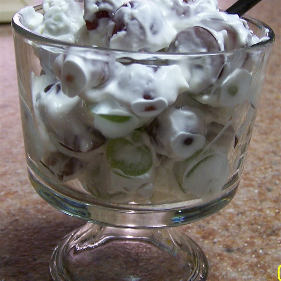 Easy Grape Salad Recipe