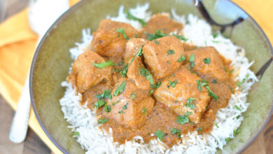 Slow Cooker Coconut Chicken